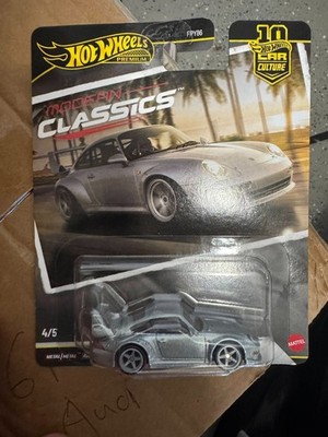 Hot Wheels Car Culture Modern Classics Porsche 993 GT2 Silver 1:64 Diecast