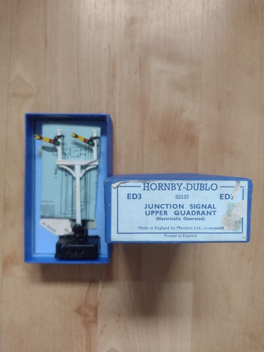 Cuadrante Superior Señal de Conexión Hornby Dublo ED3 32137 completo con caja original | Condition: Used