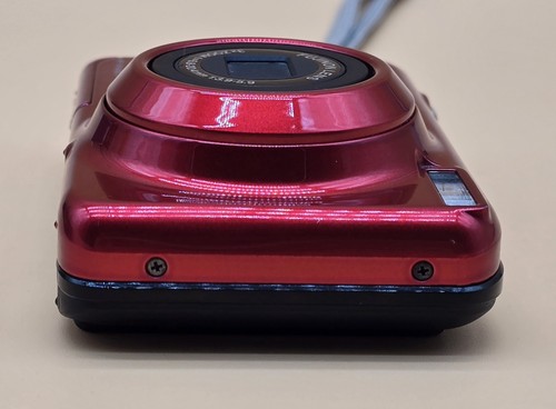 Fujifilm FinePix L55 Digital Camera Red No Charger - Picture 9 of 11