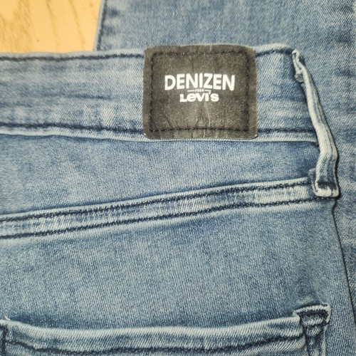 Denizen von Levi’s Damen Slim Fit Jeans Medium Wash Distressed  - Bild 13 von 14