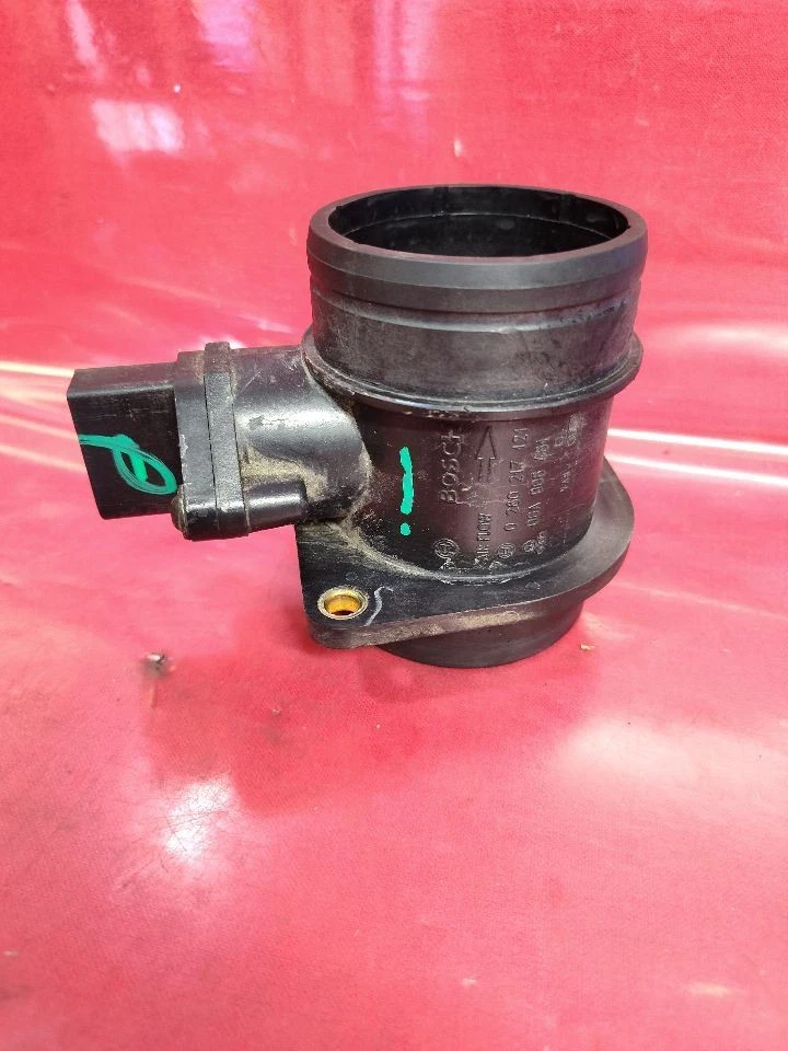 1998-2005 Volkswagen Beetle Jetta Golf 1.9L/T Diesel MAF Mass Air Flow Sensor - Image 4 of 4