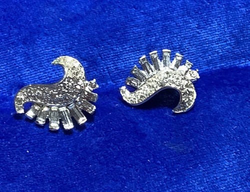 Krone Trifari signiert Clip auf Baguette Ohrringe Vintage 1" funkelnd  - Bild 4 von 12