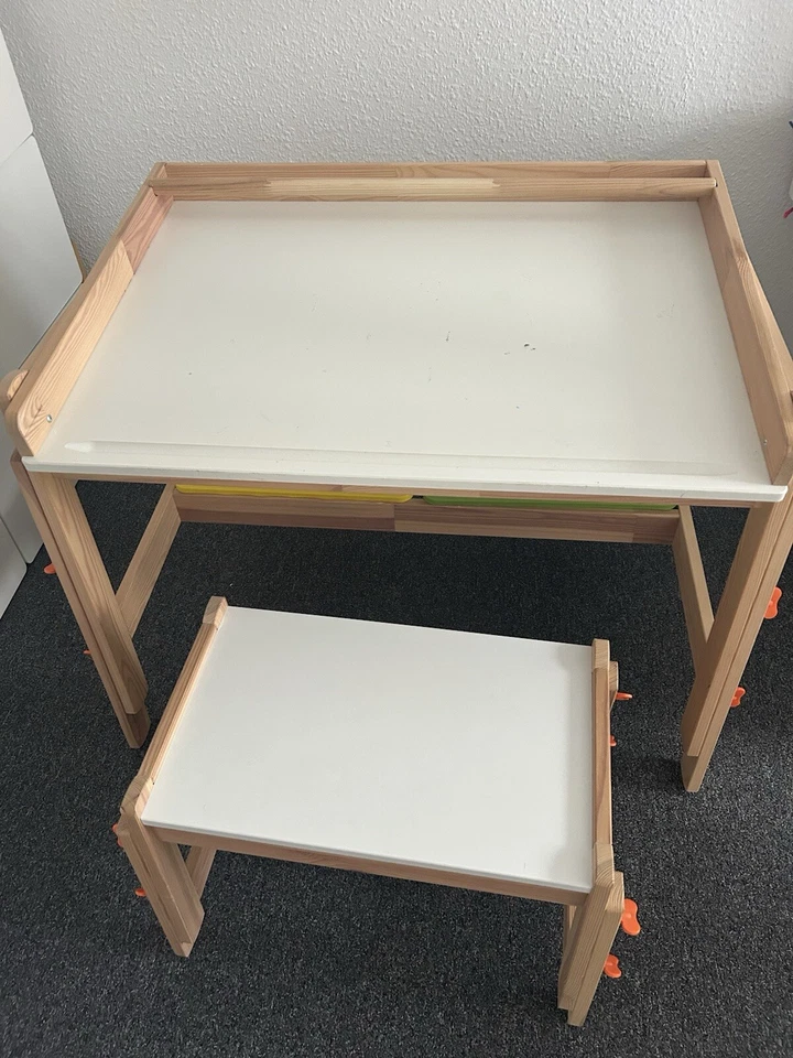 Kinderschreibtisch verstellbar / Ikea Flisat mit Kinderbank & 2 Boxen