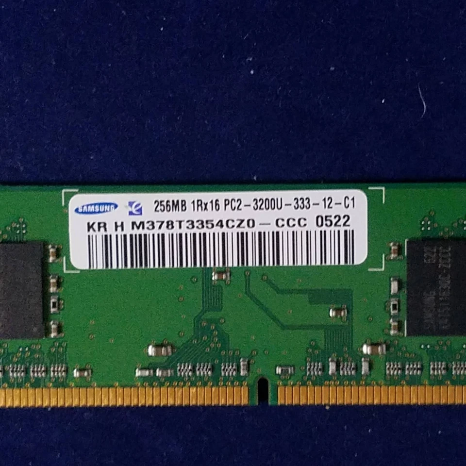 Samsung PC2-3200 / DDR2-400 / 256MB (256MB x 1) RAM CL3 non-ECC M378T3354CZ0-CCC - Image 3 of 3