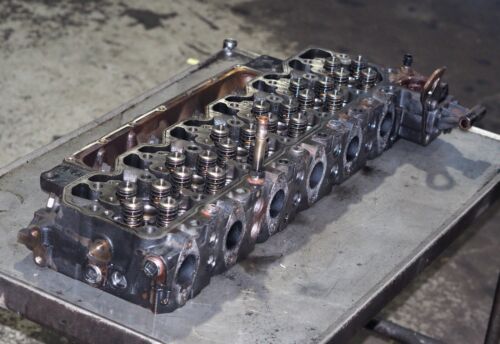 2004 2005 Dodge Ram 2500 3500 Cummins 5.9L 24V Engine Cylinder Head OEM Nice!