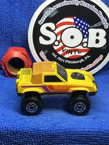 Hot Wheels 1984 Gulch Stepper Yellow 1:64 Diecast NM Condition - Picture 4 of 8