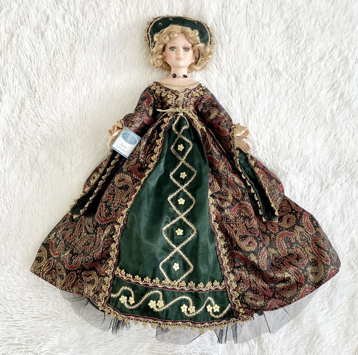 Vintage Les Royales Reine Christine Queen Christina Porcelain Doll