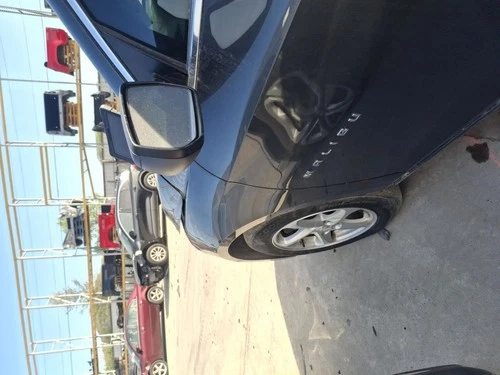 Driver Side View Mirror Without Heated Fits 16-23 MALIBU 3484534