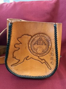 Vintage Shamrock Leather Shooting Bag – 1984 Award – Trap & Skeet **SEE PHOTOS*