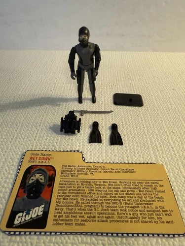 Vintage 2001 GI Joe Wet Down With File Card And Accessories