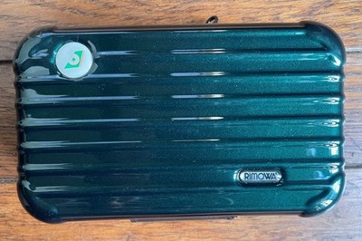RIMOWA EVA Air Amenity Kit Toiletry Travel Hard Case - Green collectible 