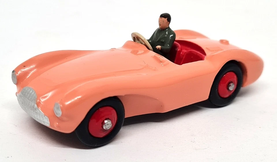 Dinky Meccano Vintage 110 Aston Martin DB3 Sports Salmon Restored Repainted - Image 4 of 4