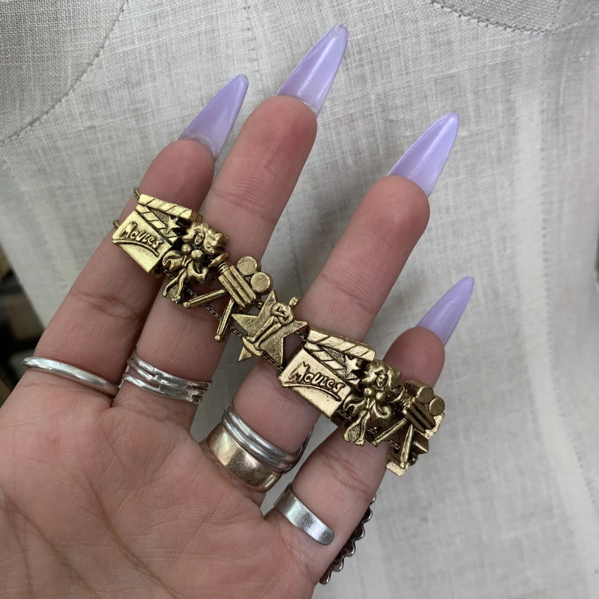 Vintage Unsigned 80s 90s Costume Gold Tone Music Slide Charm Bracelet