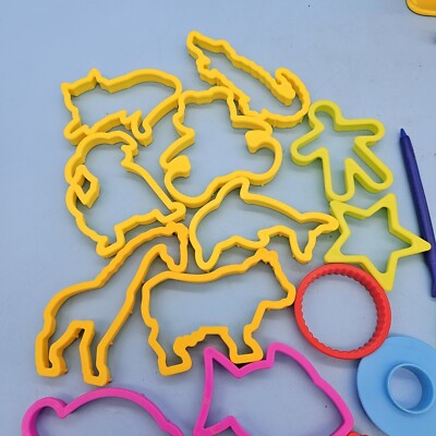 90s Play-doh Fun Factory and LARGE lot of dies cutters shapes