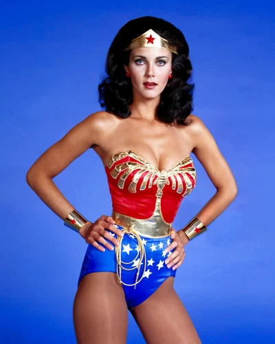 LYNDA CARTER Wonder Woman 8x10 Celebrity Photo Photograph - Picture 1 of 1