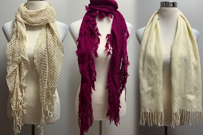 Lot 3 UNBRANDED, AMICI, CONQUISTA Cream Fishnet/Magenta Tassel/White Scarves