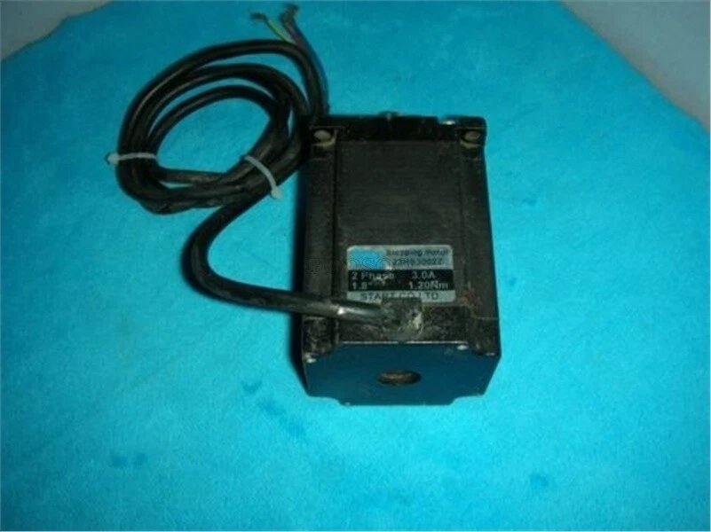 Servomotor de arranque usado de 1 pieza 23HS3002Z probado ng Foto 2 de 2