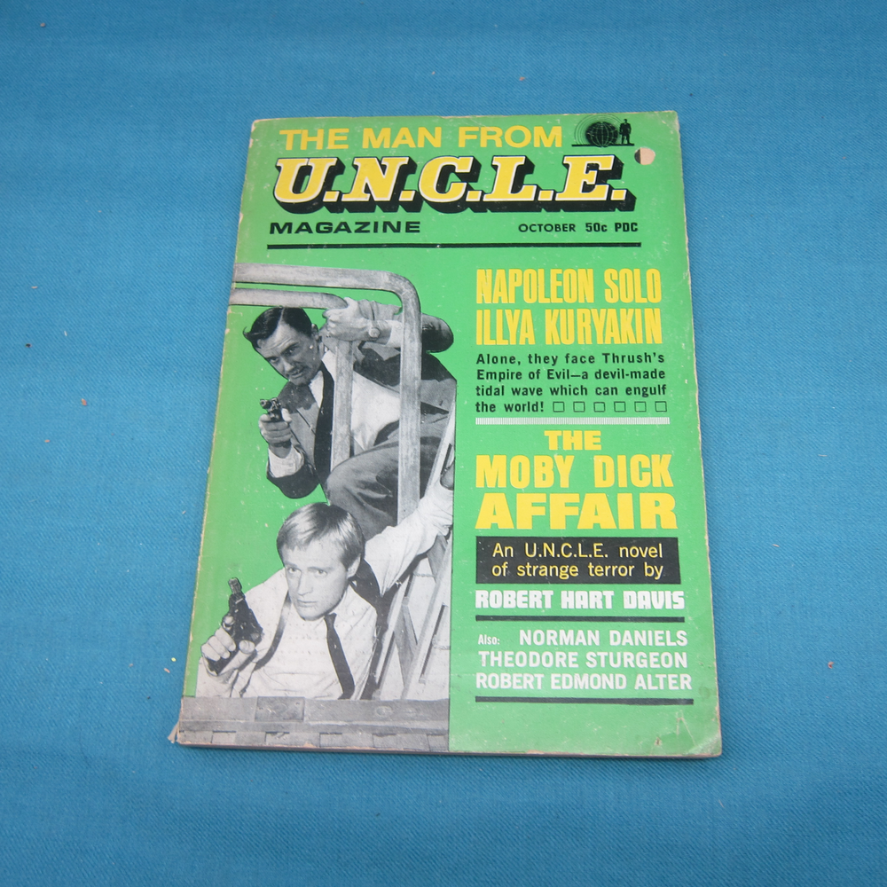 Vintage 1966 Man From UNCLE Magazine with Napoleon Solo  