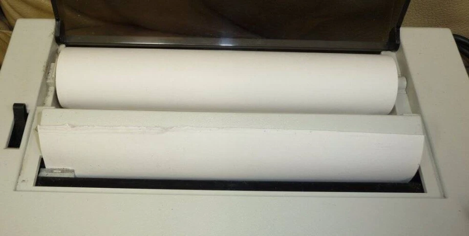 Impressora Térmica Vintage IBM PC Commodore 64 Protecto Big Blue 5181001 - Imagem 2 de 4