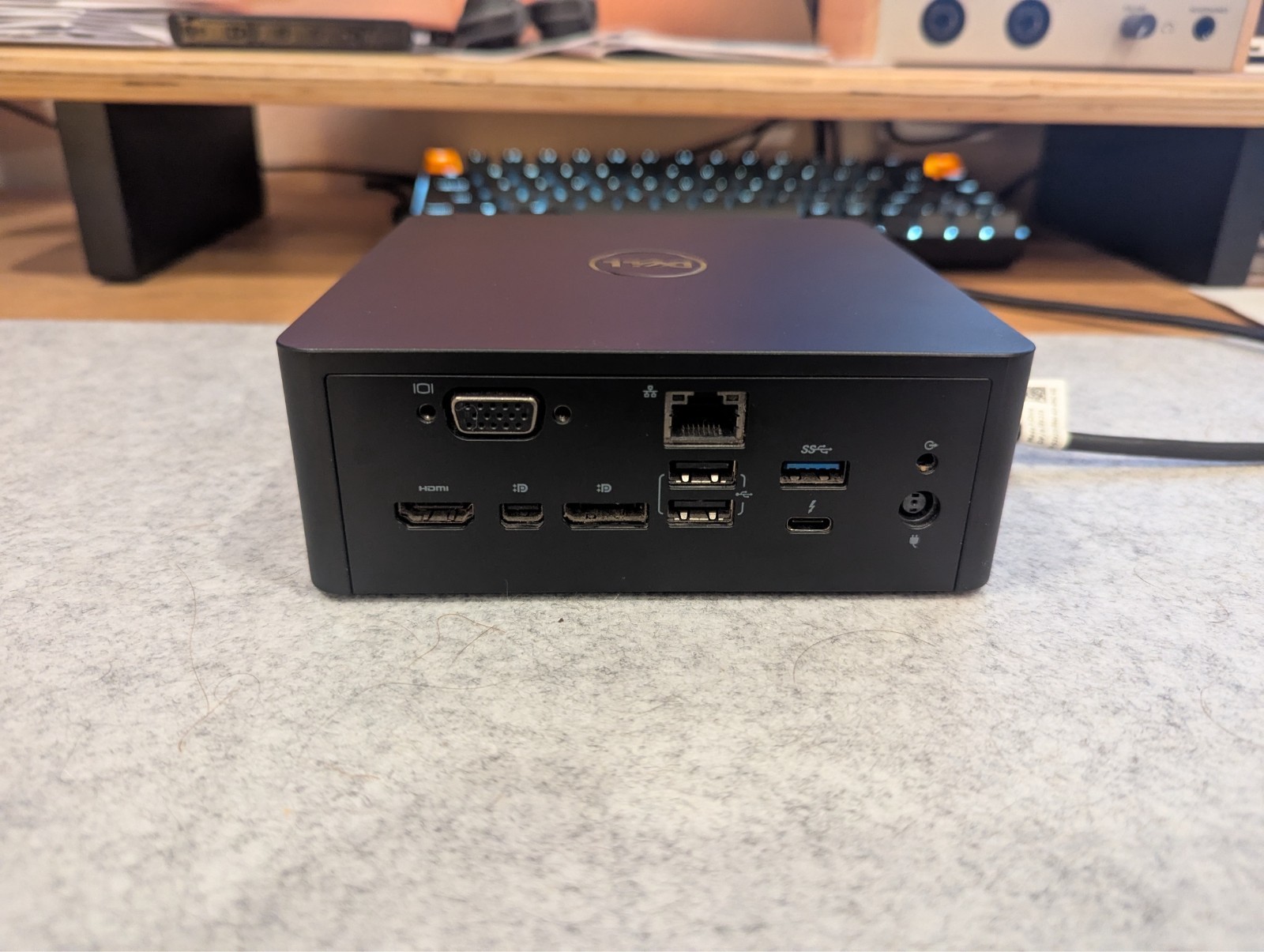 Dell TB16 Business USB-C Thunderbolt Dock with 240W Power Supply