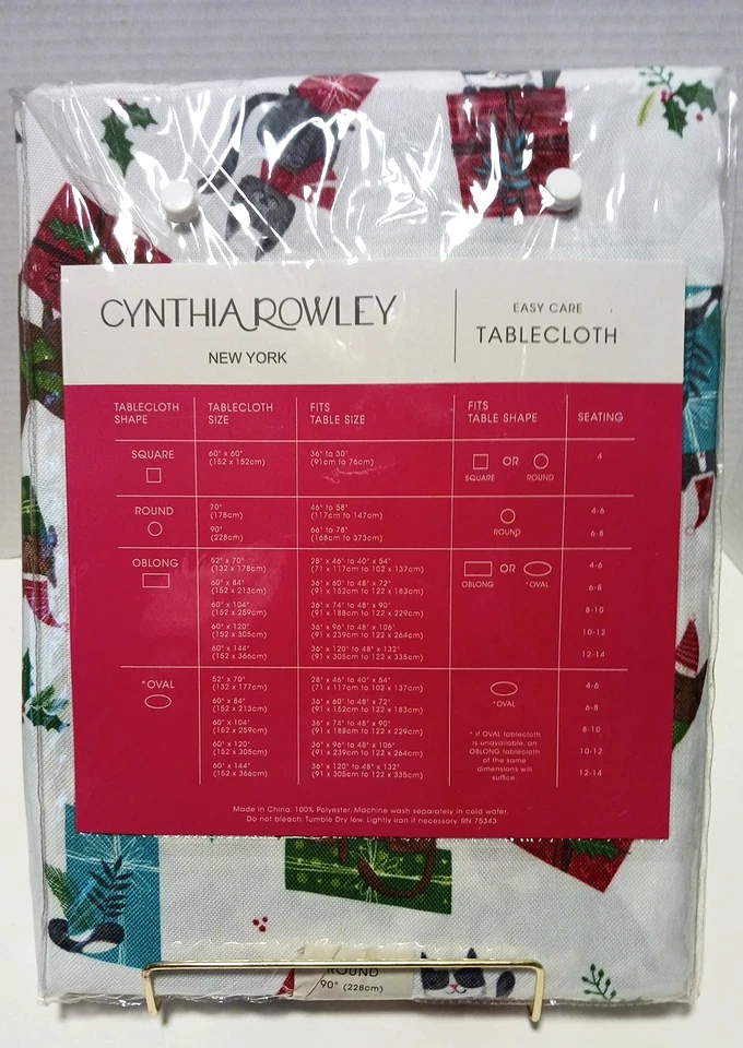 Cynthia Rowley New York 90” Round Tablecloth- Cats In Hats On Presents - Image 2 of 4