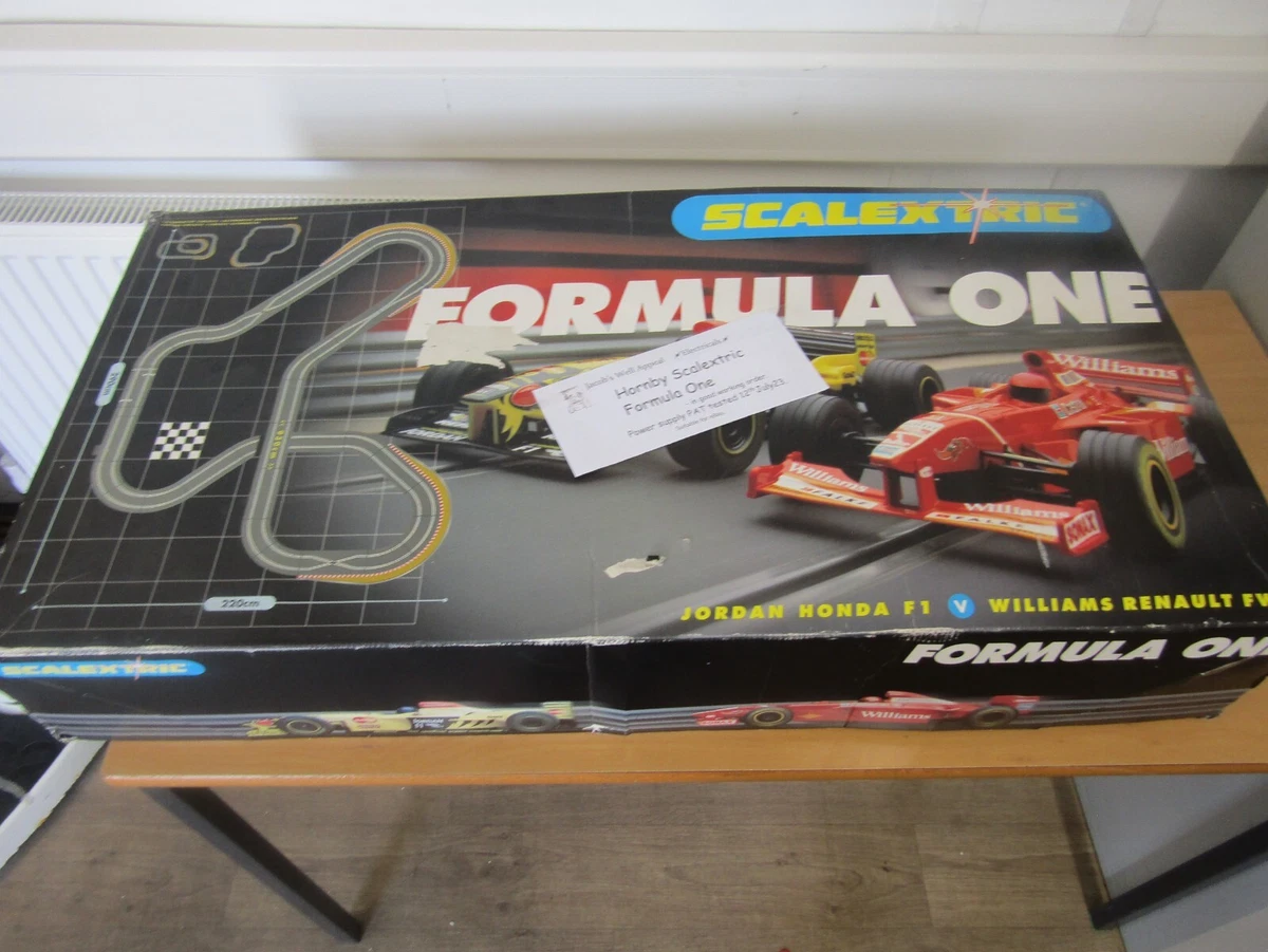 SCALEXTRIC FORMULA ONE JORDAN HONDA F1 v WILLIAMS RENAULT FW20