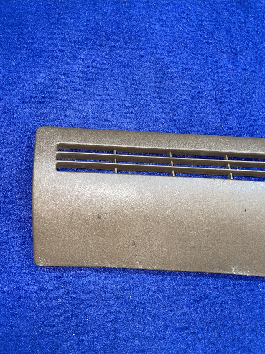 90-96 Nissan 300zx Z32 OEM Rear Hatch Trim Vent RH RIGHT PASSENGER