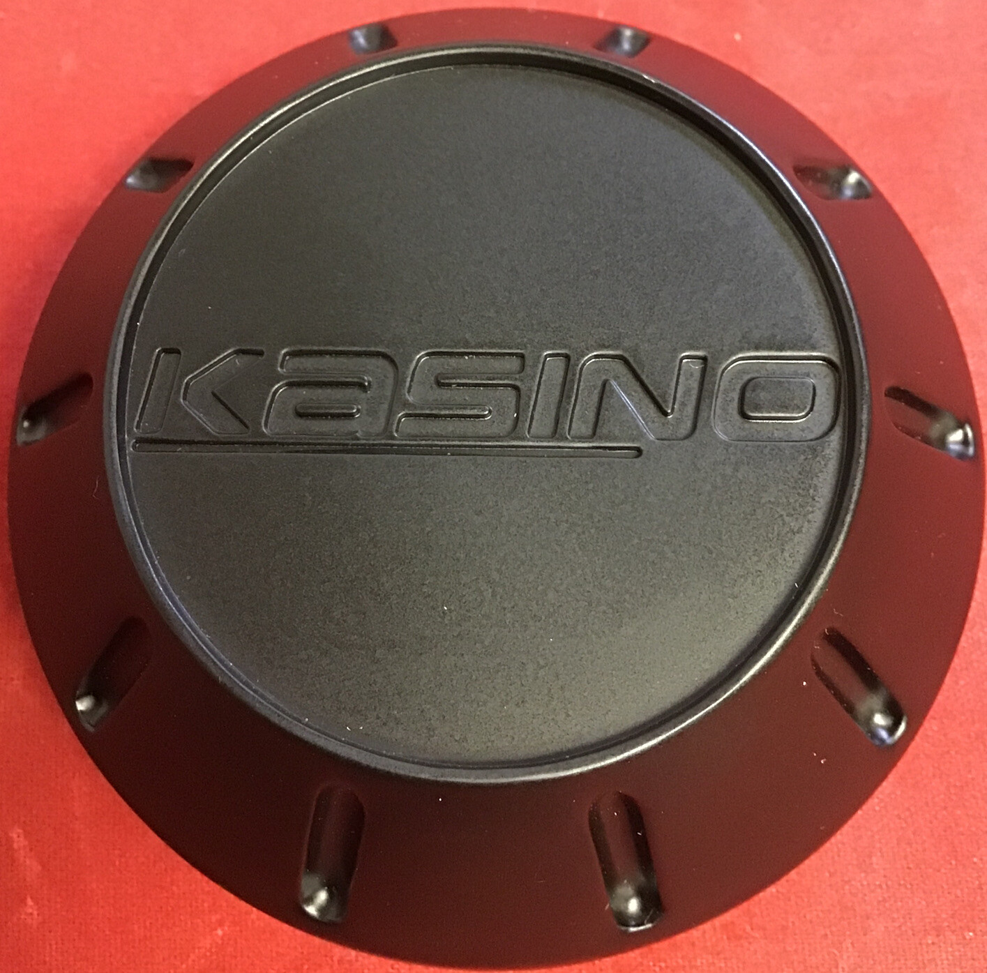 ONE NEW FLAT BLACK KASINO CENTERCAP PD-CAP71-P1035/LG1010-66 11584