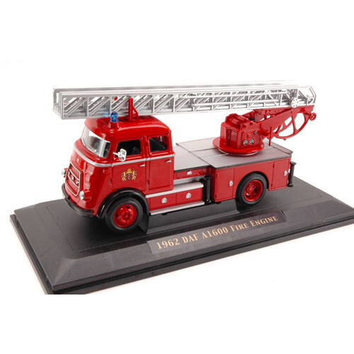 Miniature Autocult 1/43 – DAF 44 Brandweer (Pompier) 1971 – Rouge – Édition Limitée
