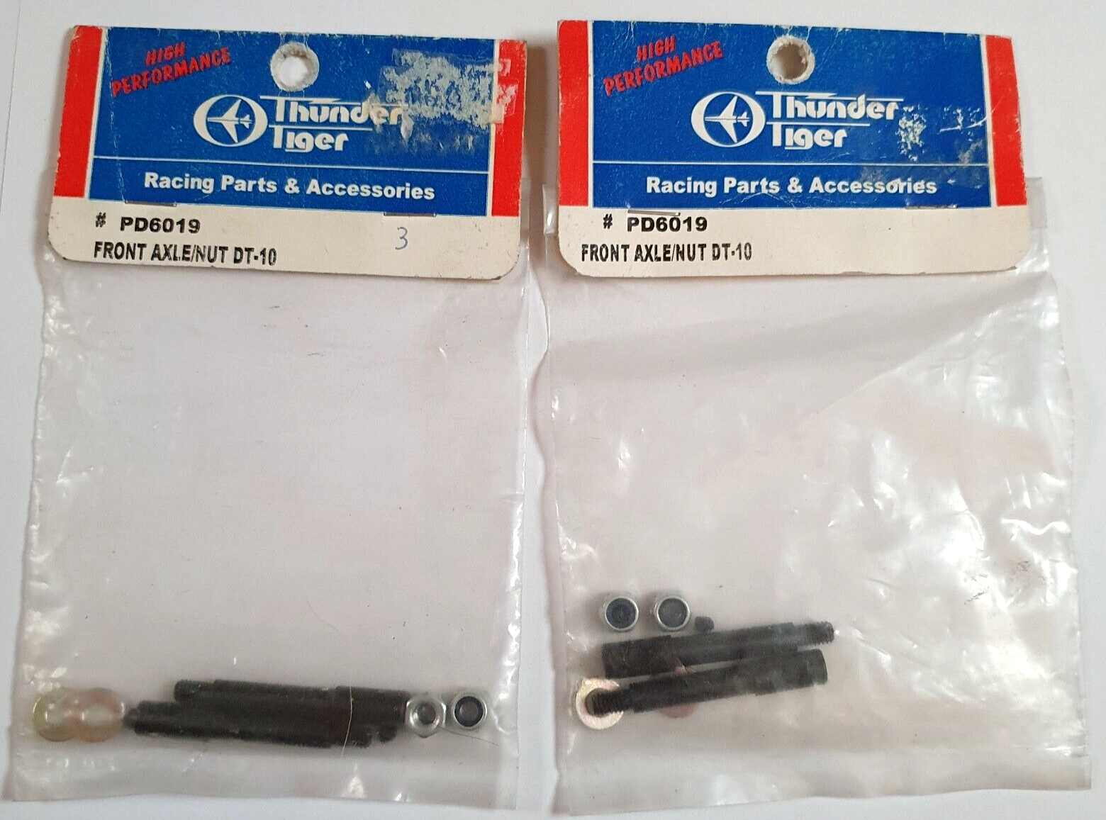 2 x Thunder Tiger PD6019 Front Axle / Nut For DT-10 - Vintage RC Spares Parts
