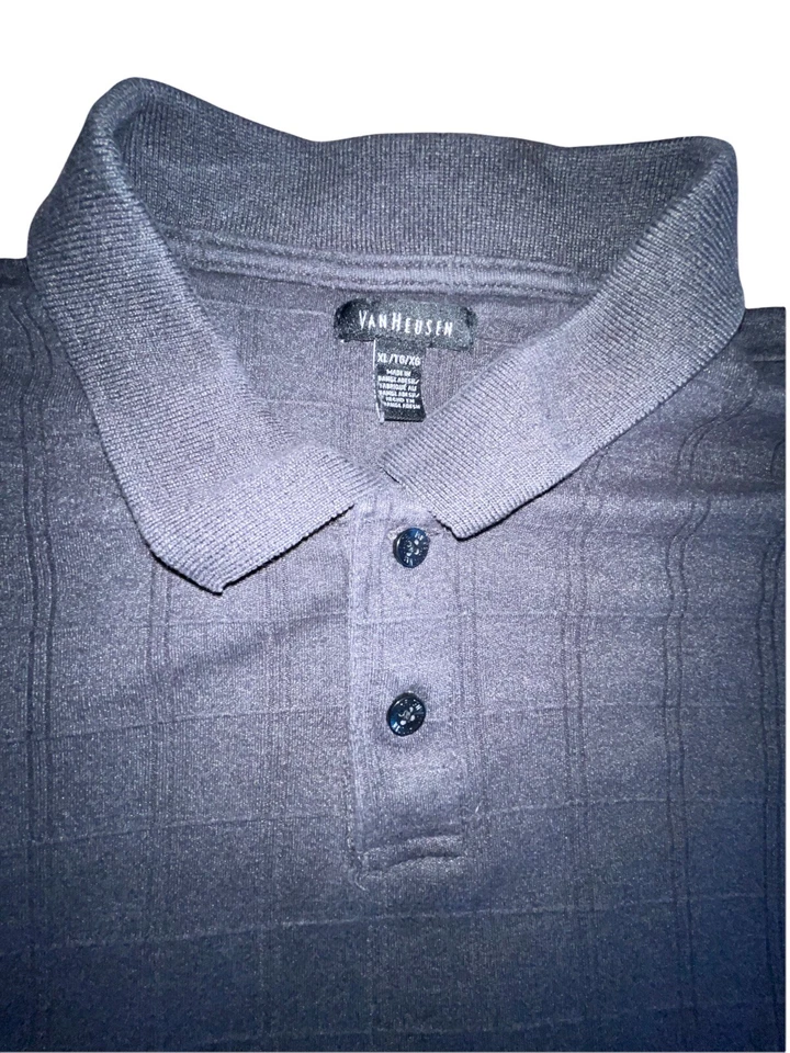 Van Heusen Classic Fit Men's Blue Henley Long Sleeve Shirt Size XL - Image 2 of 3