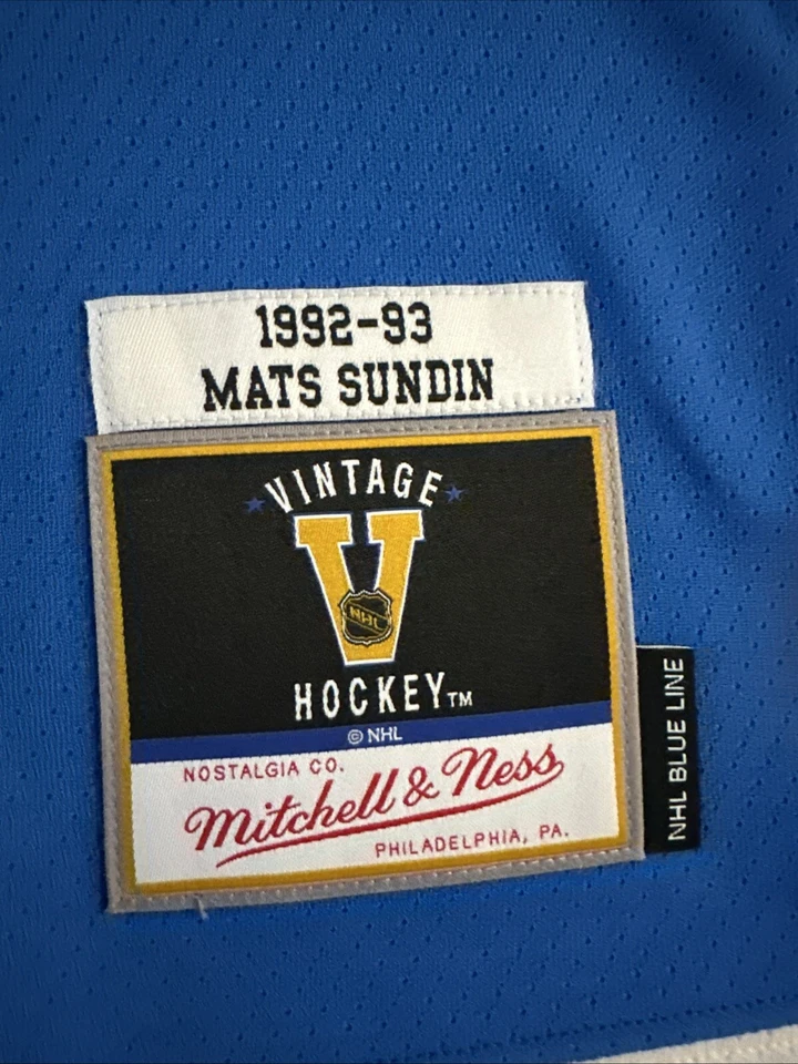 Camiseta deportiva Mitchell & Ness Quebec Nordiques Mats Sundin 1992-93 Blue Line Player NHL Foto 4 de 4