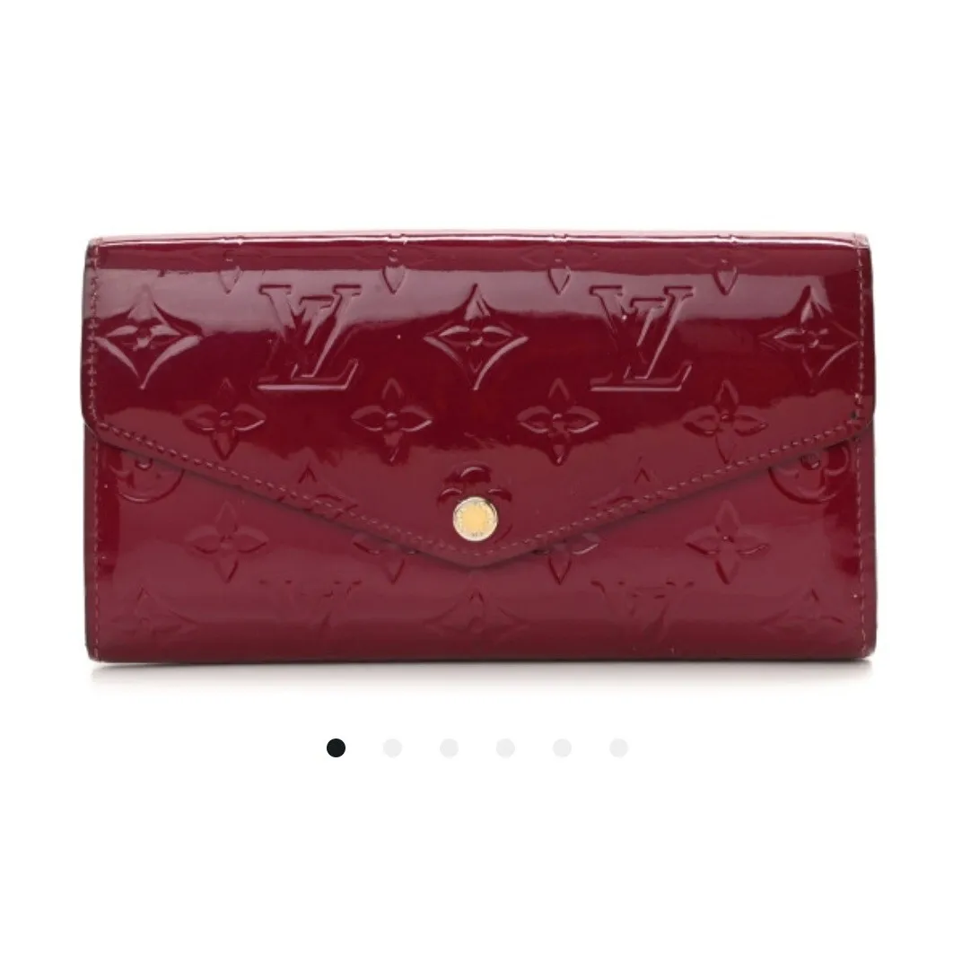 Louis Vuitton Monogram Vernis Leather Sarah Wallet