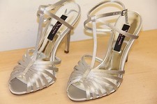 NIB Nina MARIANA Sandals Heels Pumps Evening Dress sz 8.5 M Silver
