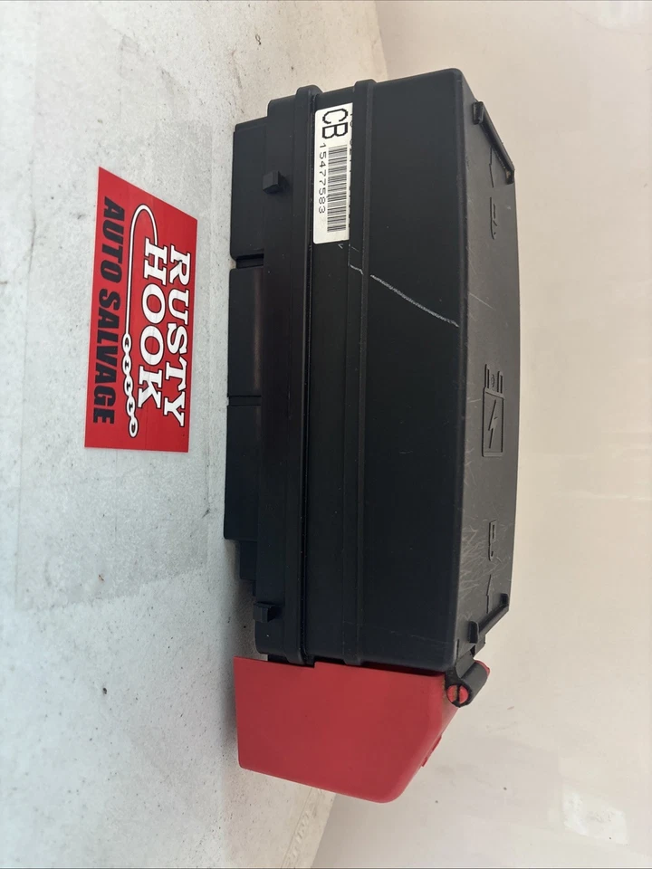 2005 BUICK LESABRE UNDER HOOD ENGINE FUSE RELAY JUNCTION BOX OEM 15477583 Foto 2 de 4