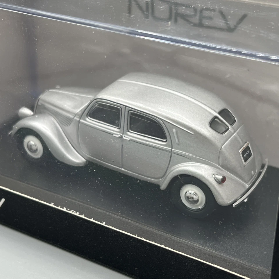 Lancia Ardennes Norev escala 1/43 gris plata 784015 envío y devolución rápidos gratuitos Foto 3 de 4