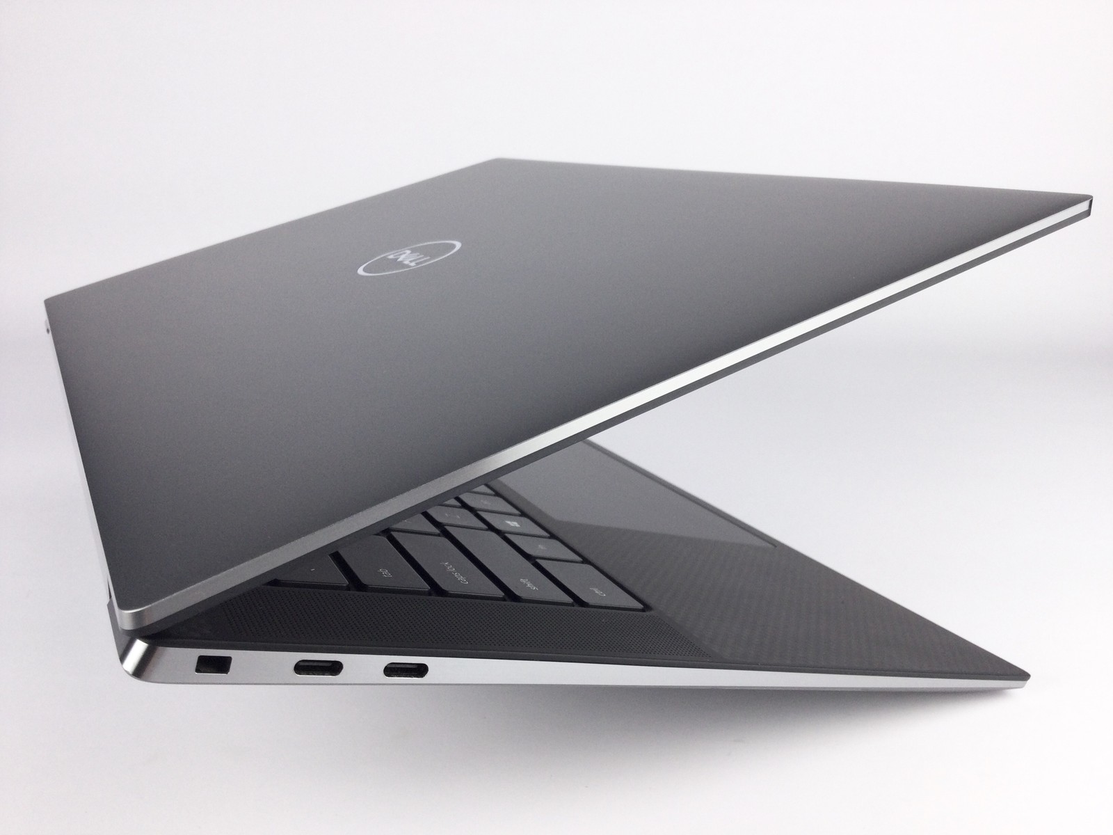 Dell Precision 5550, 15.6-Inch Laptop, with Intel Core i7 10th Gen., Windows 11 Pro