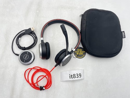 Jabra Evolve 40 UC Stereo Wired Headset with Microphone. USED