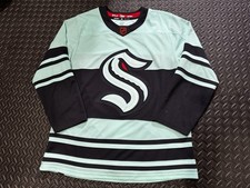 Seattle Kraken Reverse Retro Jersey Size 52