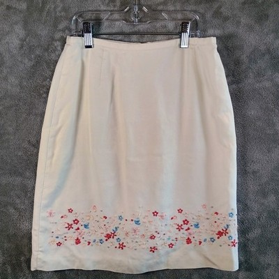 CASUAL CORNER ANNEX PETITE Size Zero Embroidered Silk Skirt With Flower Design