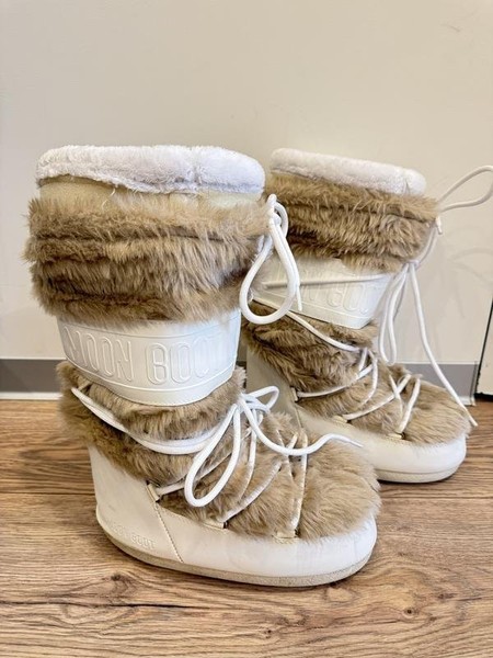 Women Moon Boot Boots White 37