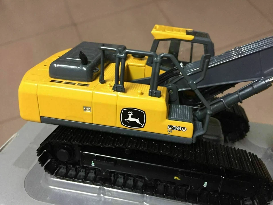 Excavadora John Deere E360 LC orugas metálicas escala 1:50 modelo fundido a presión nueva en caja Foto 3 de 4
