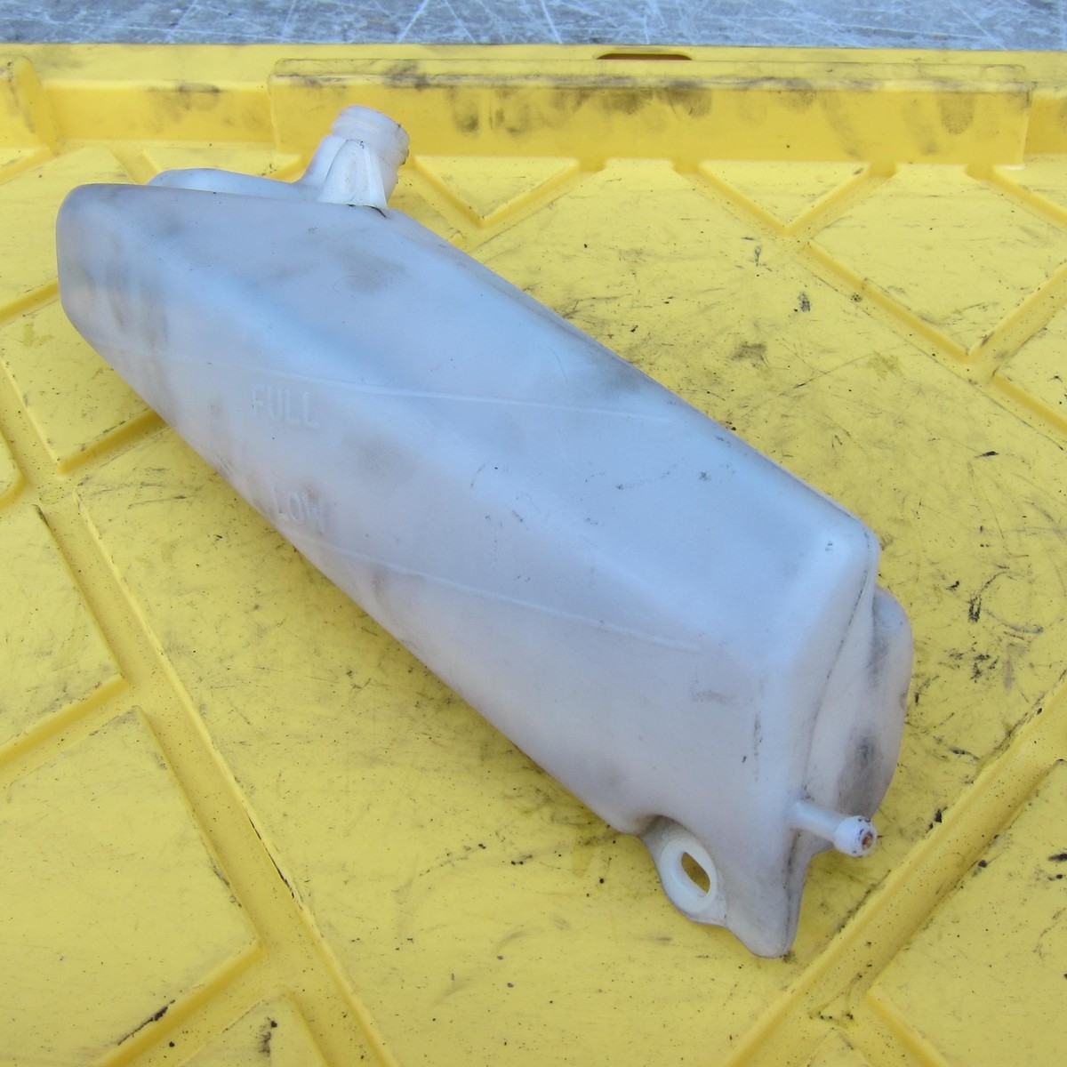 1994 KAWASAKI NINJA ZX11 ZX1100D OEM COOLANT WATER TANK
