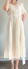 Vintage-Inspired Dress - Timeless Appeal