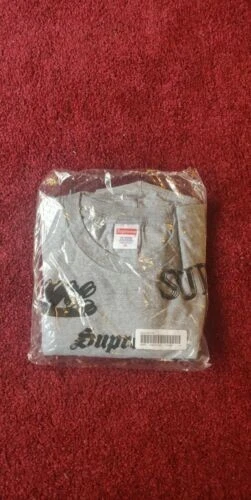 T shirt supreme multi logo taille xl neuf