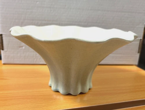 Vintage Lt Green Red Wing USA Pottery Dish Ruffled Fluted Center Piece