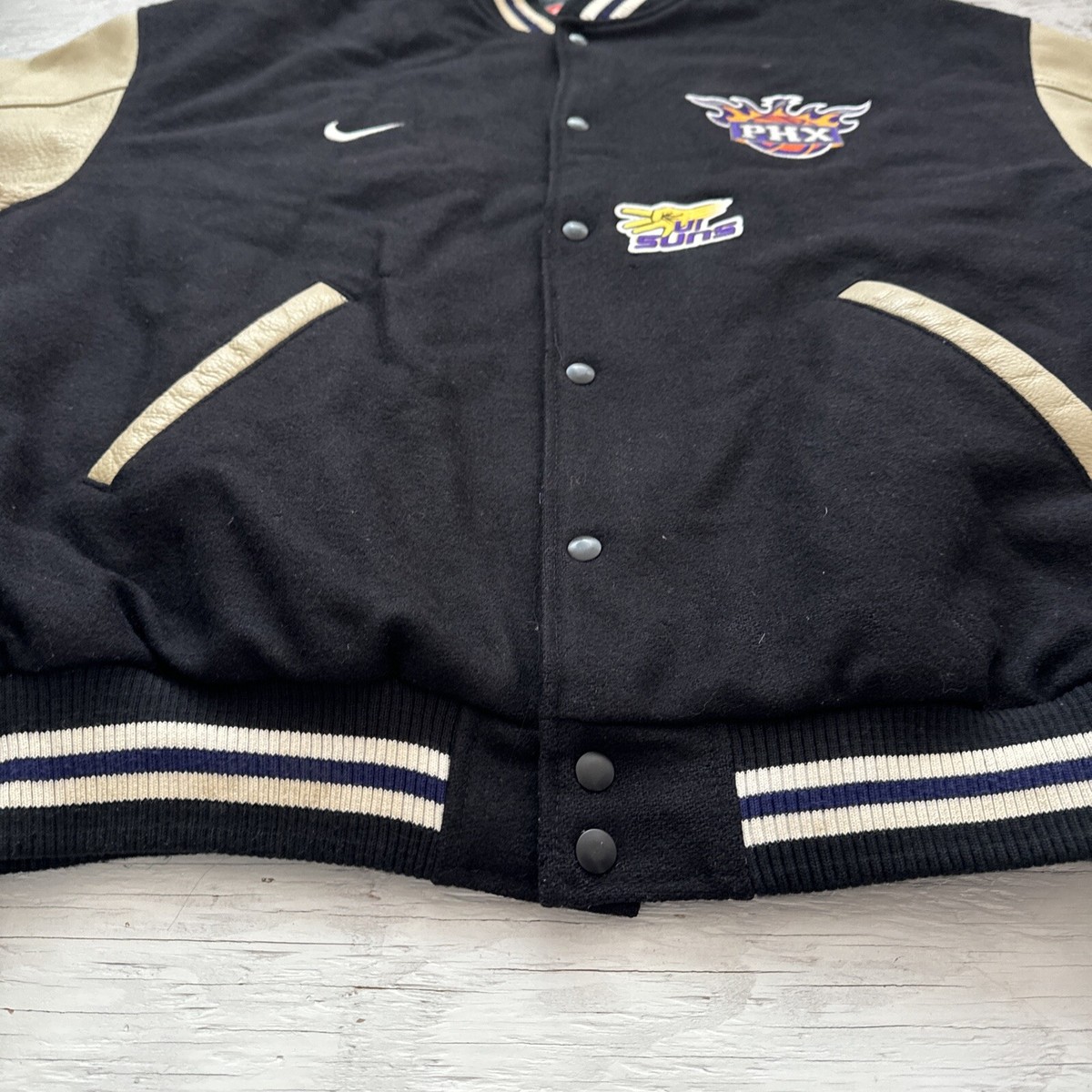 NBA:SUNSスポーツジャケット 超希少・極美品】90s 刺繍 NBA フェニックスサンズ SUNS