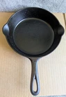 GRISWOLD #5 Cast Iron Skillet 724 USA Pan 8" Large Block Logo Seasoned Flat
