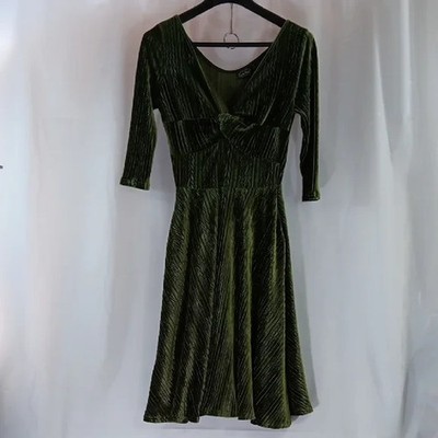 Voodoo Vixen Women's Size Medium Dress Green Velvet Long Sleeve | eBay Voodoo Vixen Women's Size Medium Dress Green Velvet Long Sleeve | eBay