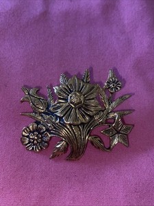 Vintage MFA Museum of Fine Arts Gold-Tone Floral Bouquet Brooch 1 3/4in By 1 1/4